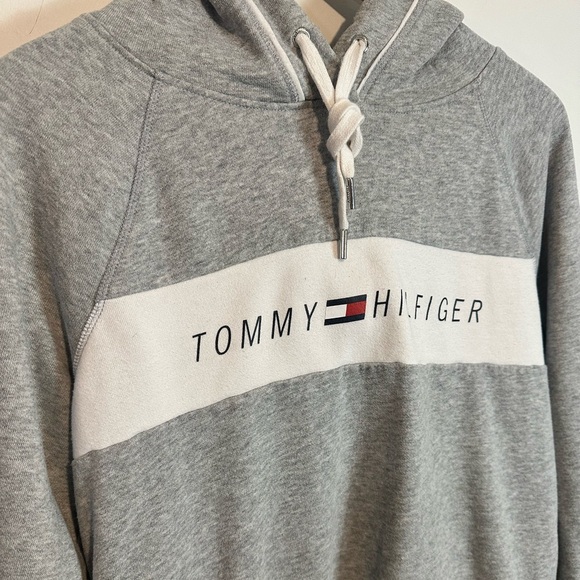 Tommy Hilfiger Grey Hoodie - Picture 2 of 7